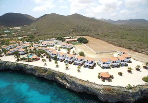 Oceanfront Townhome in Marazul Dive Resort