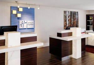 Holiday Inn Express Simi Valley