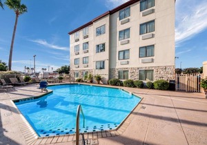 Red Roof Inn Laredo