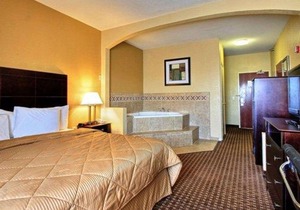 Quality Inn Des Moines