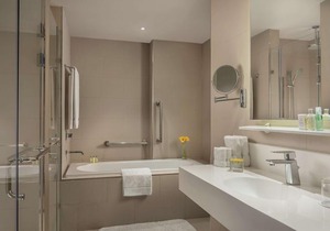Park Inn By Radisson Clark