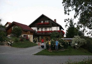 Ferienwohnungen Tröndle im Rosendorf