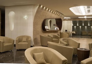 Main Palace Hotel