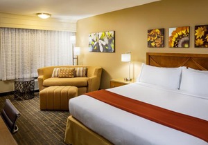 Holiday Inn Express Simi Valley
