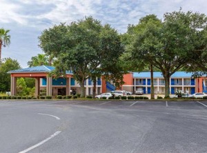 Days Inn | Chipley