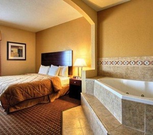 Quality Inn 