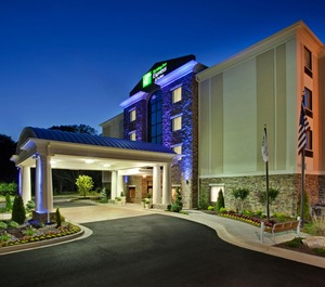 Holiday Inn Express Hotel 