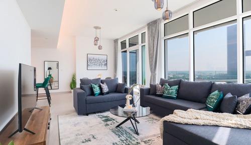 Deluxe Apartment