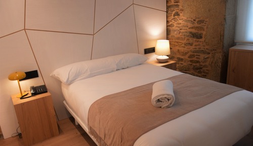 Basic Single Room, 1 Double Bed, Ground Floor