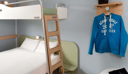 Triple Room, Multiple Beds