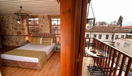 Studio, 1 Bedroom, Non Smoking, City View