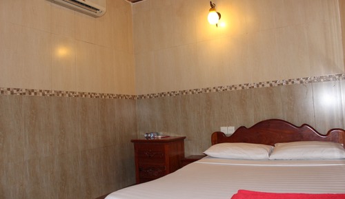 Double Room (Aircon)