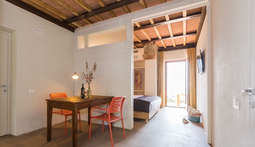 Family Apartment, Kitchenette