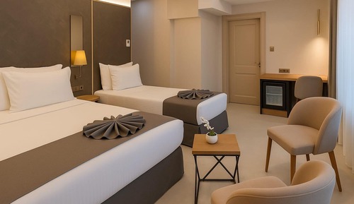 Standard Triple Room, Ground Floor