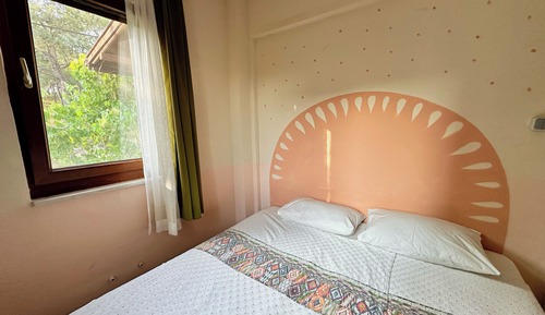 Economy Double Room, Shared Bathroom