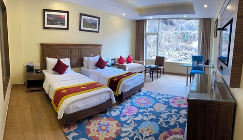Premium Room (Premium Hill View)