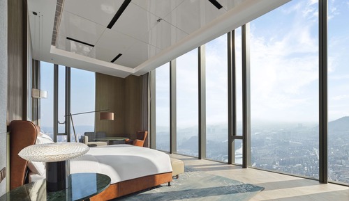 KING PRESIDENTIAL SUITE