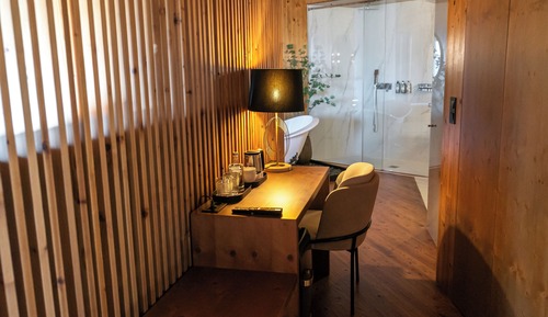 Panoramic Suite