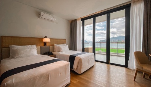 Two Bedrooms King Twin Villa