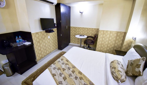 Budget Room