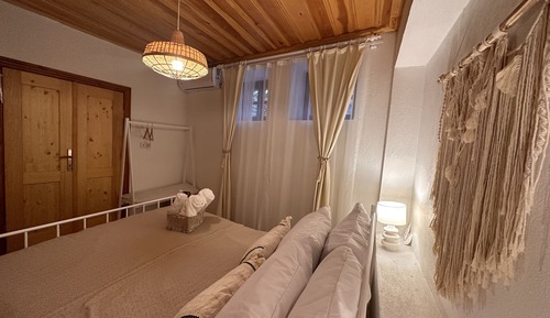 Traditional Room