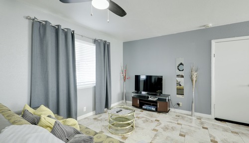 House (3 Bedrooms)