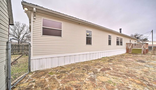 House (4 Bedrooms)