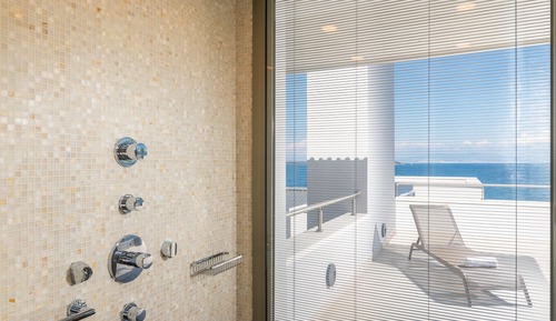 Luxury Suite