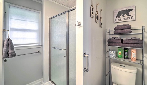 House (2 Bedrooms)