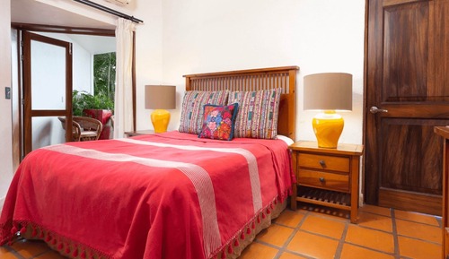 Deluxe Apartment, 3 Bedrooms, Kitchen, Bay View