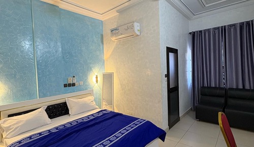 Classic Triple Room