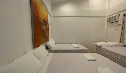 Economy Studio