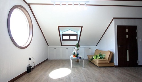 Room (Family A (Duplex))