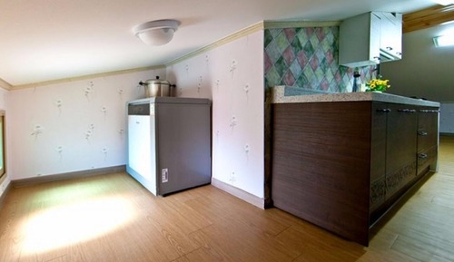 Room (Room 401 Group Unshared House)