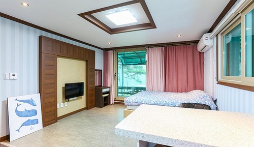 Room (Solbat Room 1)
