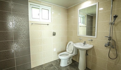 Room (Magnolia (2nd floor Ocean View))