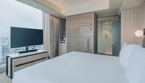Suite, 1 King Bed, Sea View (SOUMA)