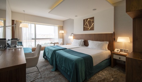 Premium Twin Room