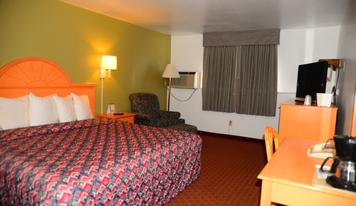 Deluxe Room with King Bed