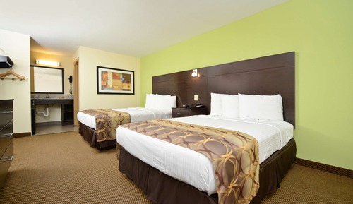 Room, 2 Double Beds, Smoking, Kitchen