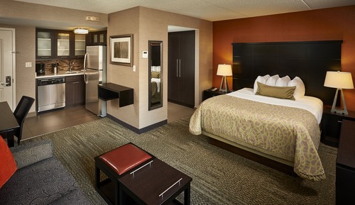 Studio Suite, 1 Queen Bed with Sofa bed, Kitchen