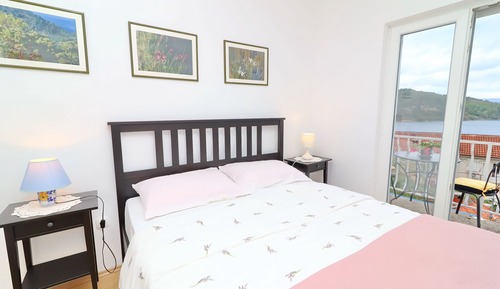 Apartment (Standard One Bedroom Apartment)