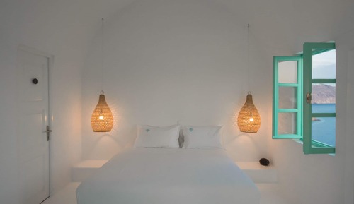 Suite with Panoramic Caldera View