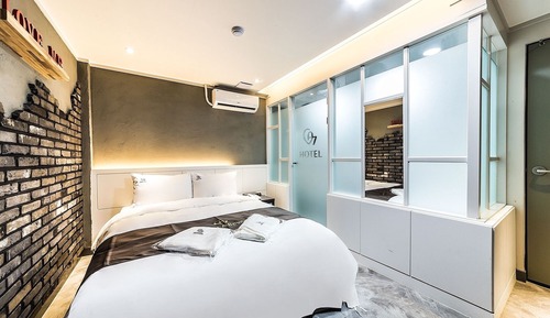 Room (Deluxe-No smoking smoking room (SPA B)