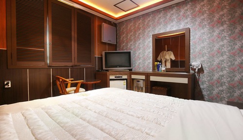 Room (Standard Room)