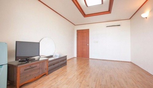 Room (Sun Resting Place (Ondol) - 3)