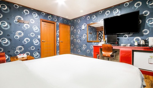 Room (VIP (daily disinfection corona relief)