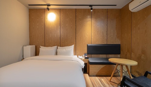 Room (Couple PC (baggable / i5 RX2060 6G DD)