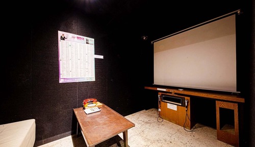 Room (Party Room B Karaoke (Until 24:00 1PC)