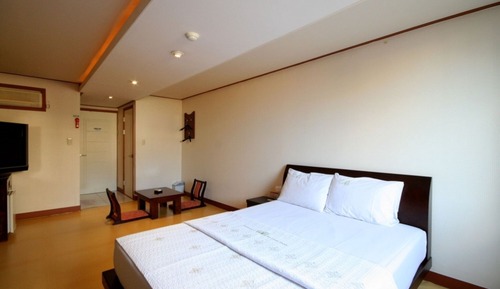 Room (Korean Room (General Room))